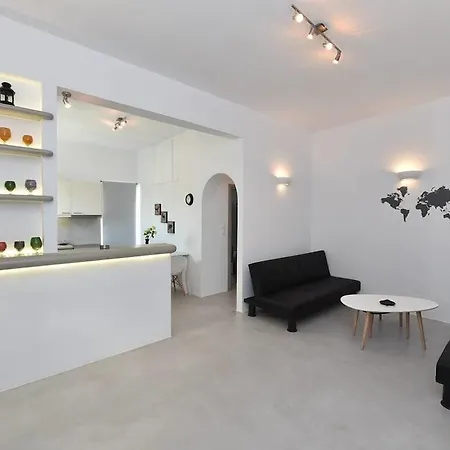 The Local House * Parikia (Paros)