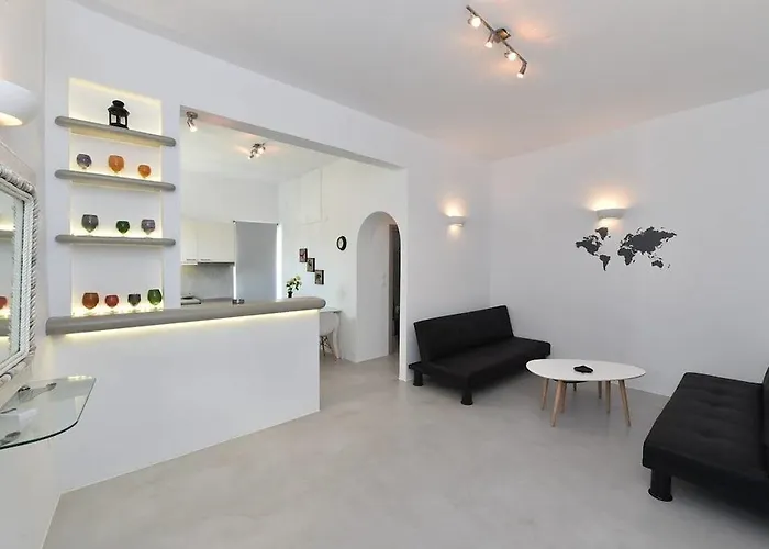 The Local House * Parikia (Paros)