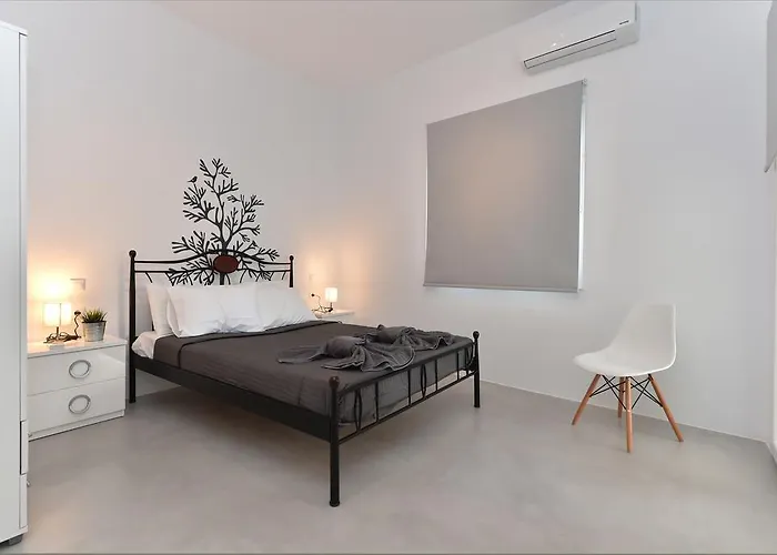 The Local House Apartment Parikia (Paros)