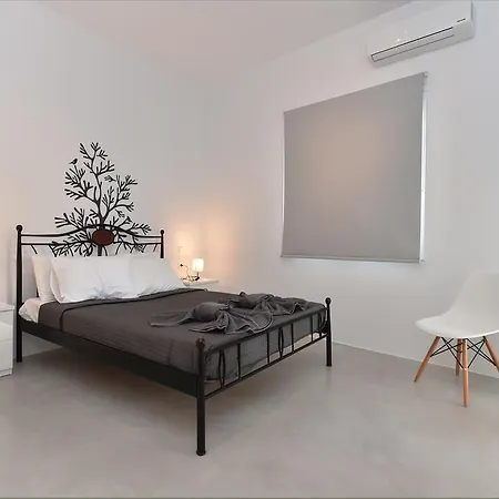 The Local House Апартаменты Парос