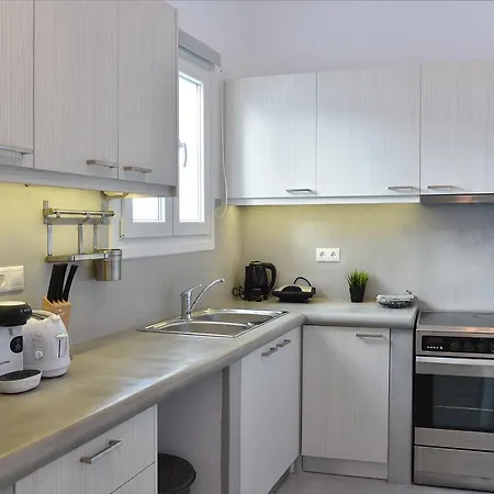 Апартаменты The Local House *