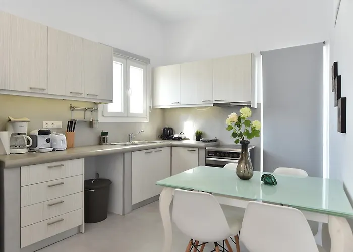 The Local House Апартаменты Парос